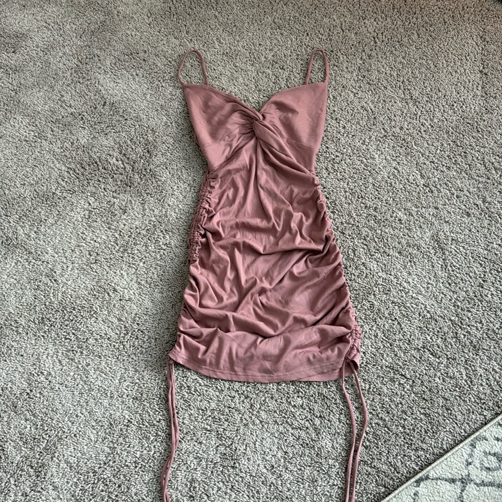 Illa Stretch Dress